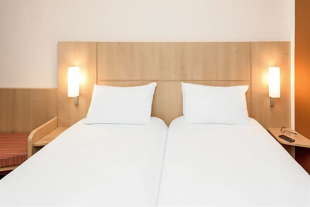 Ibis Lille Centre Gares Hotel